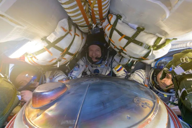 Jonny Kim, Two Russian Cosmonauts Land Safely in Kazakhstan; Kim Says “Love Is The Greatest Thing” - Image 2