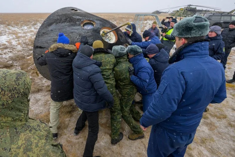 Jonny Kim, Two Russian Cosmonauts Land Safely in Kazakhstan; Kim Says “Love Is The Greatest Thing” - Image 4