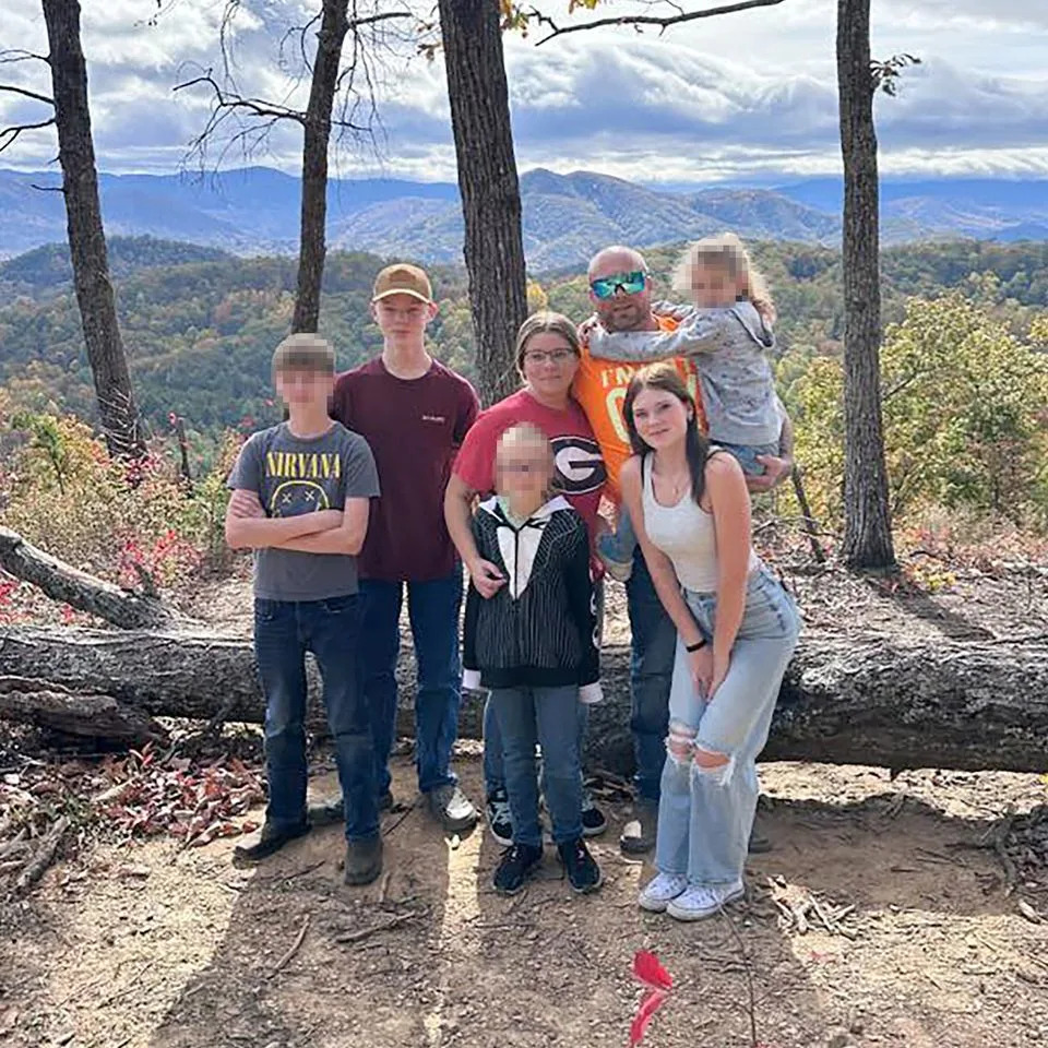 Florida Family Cruise Turns Tragic: Who Killed 18-Year-Old Anna Kepner? - Image 3