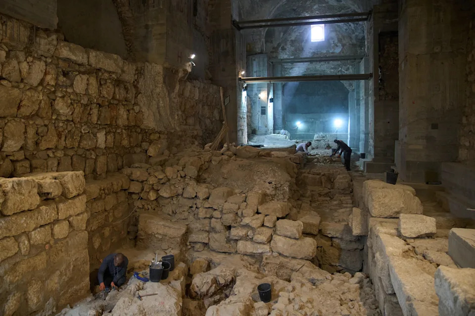 2,100-Year-Old Ceasefire? Archaeologists Uncover Longest Hasmonean Wall Foundation in Jerusalem - Image 1