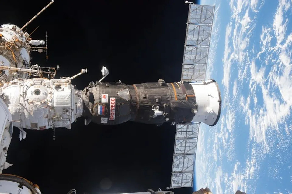 Lewis Center Students To Speak Live With Astronauts Aboard the ISS — Rare Second ARISS Selection - Image 3