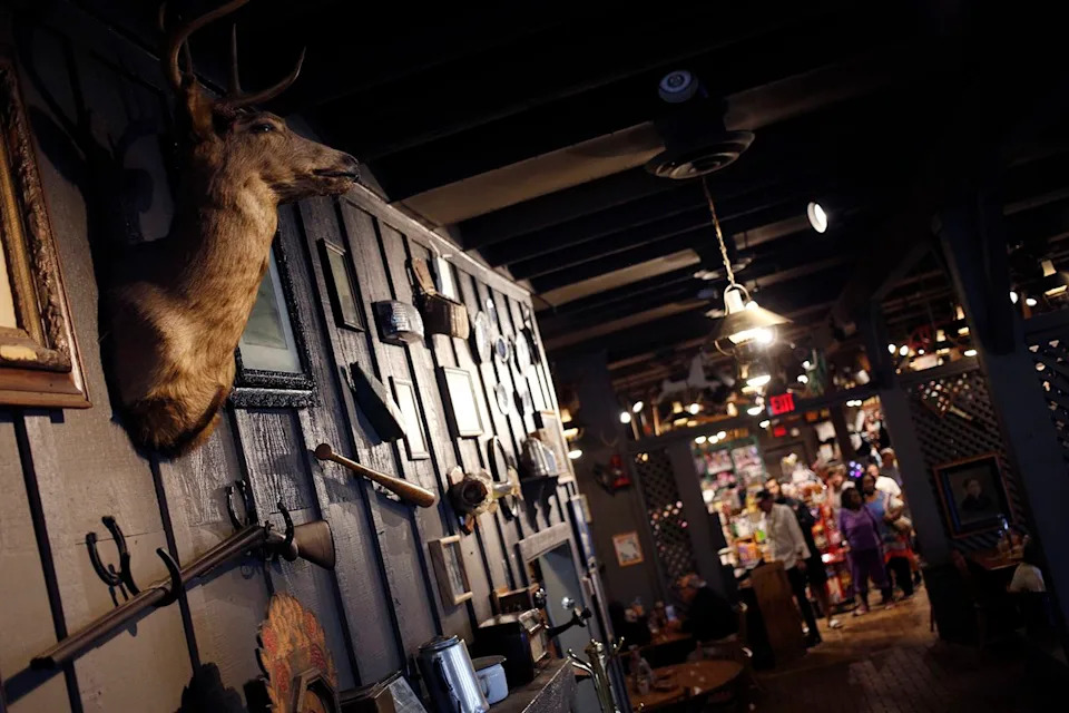 Cracker Barrel Agrees To More Than $100,000 Settlement After Alleged Mistreatment Of Students With Autism - Image 2