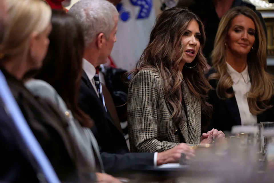 Noem Faces Intense House Scrutiny Over Immigration as DHS Hearing Turns to Border Policy - Image 3