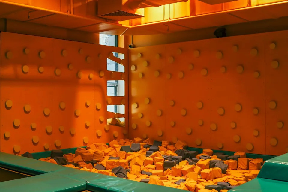 16-Year-Old Paralyzed in Trampoline Park Accident Shows Early Signs of Recovery - Image 1