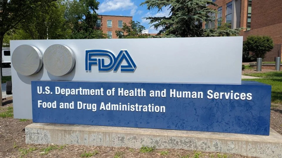 FDA Reportedly Preparing 'Black Box' Warning for COVID-19 Vaccines — Experts Demand Transparency - Image 1