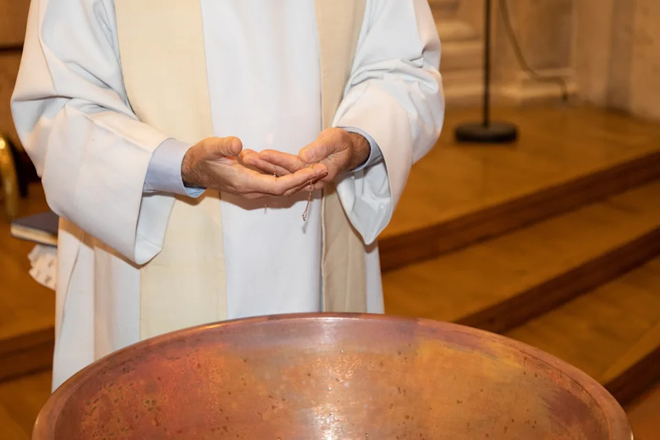 “One Incident Changed Everything”: Users Describe Why They Never Returned To Church (BuzzFeed Compilation) - Image 11