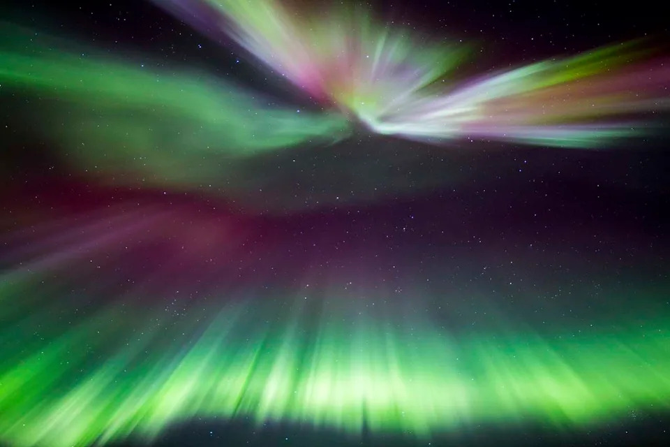 Where to See the Northern Lights From 11 U.S. States This Weekend — Times, Tips, and What to Expect - Image 2