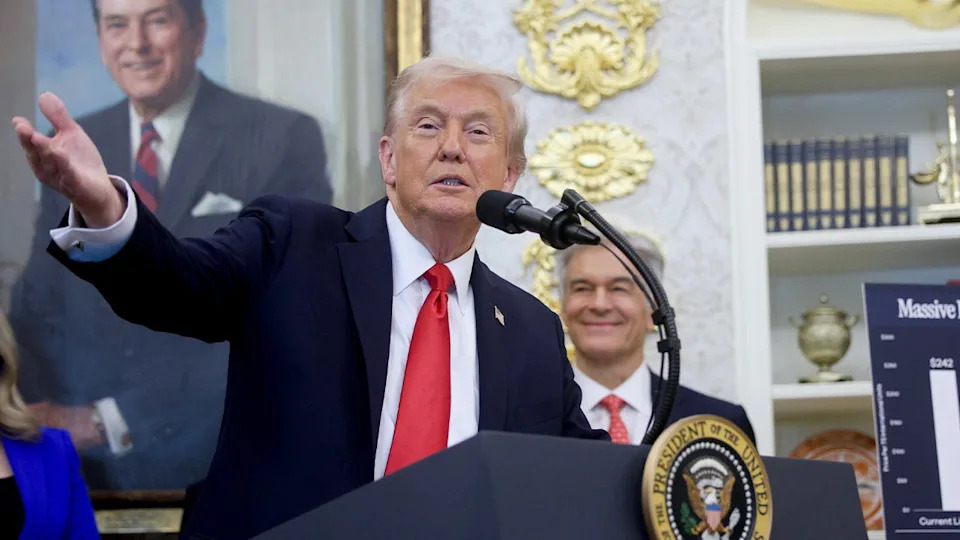 Exclusive: Inside President Trump’s 12-Day Schedule — Long Days, Foreign-Policy Focus and Health Questions - Image 2