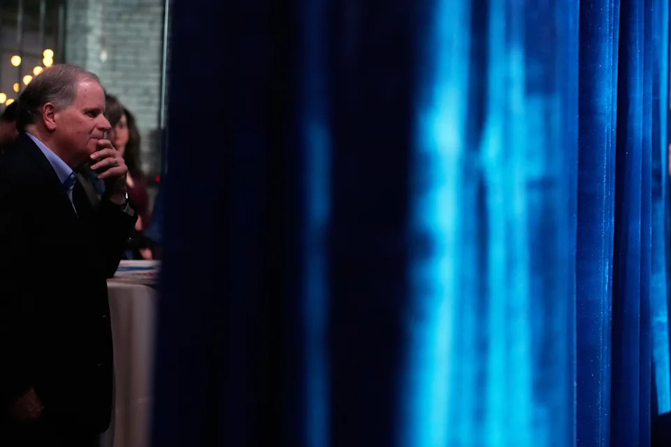 Doug Jones Launches 2026 Alabama Governor Bid, Vows Medicaid Expansion and State Lottery - Image 3