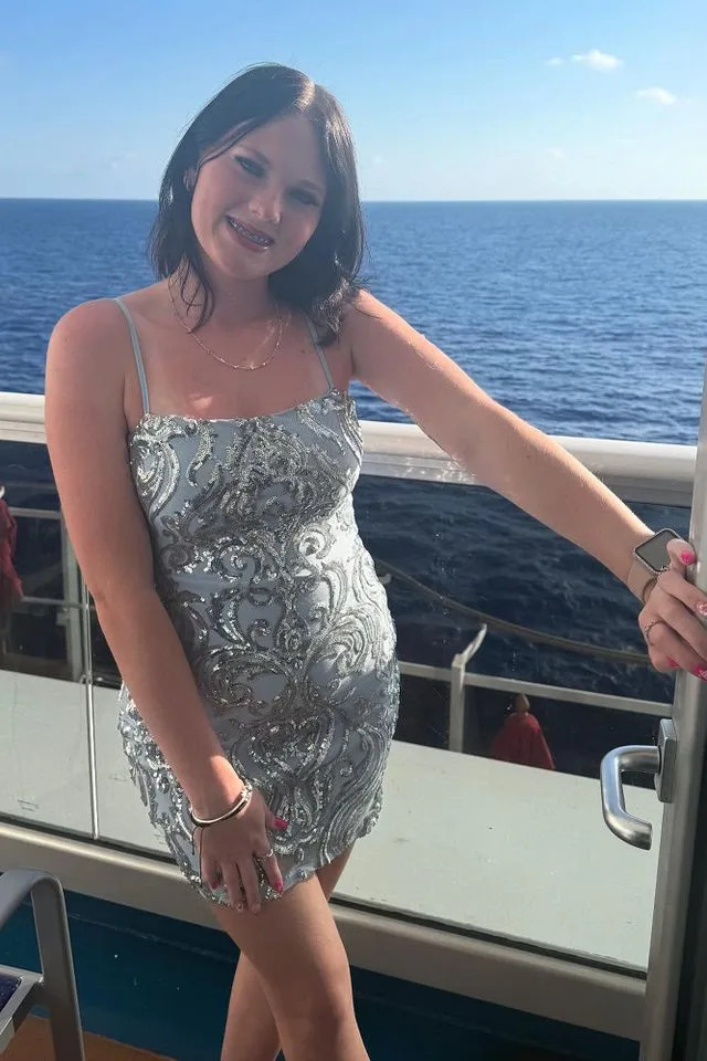 Aunt Says Anna Kepner Was 'Worried' About Stepbrother; Death Aboard Cruise Later Ruled Homicide - Image 1
