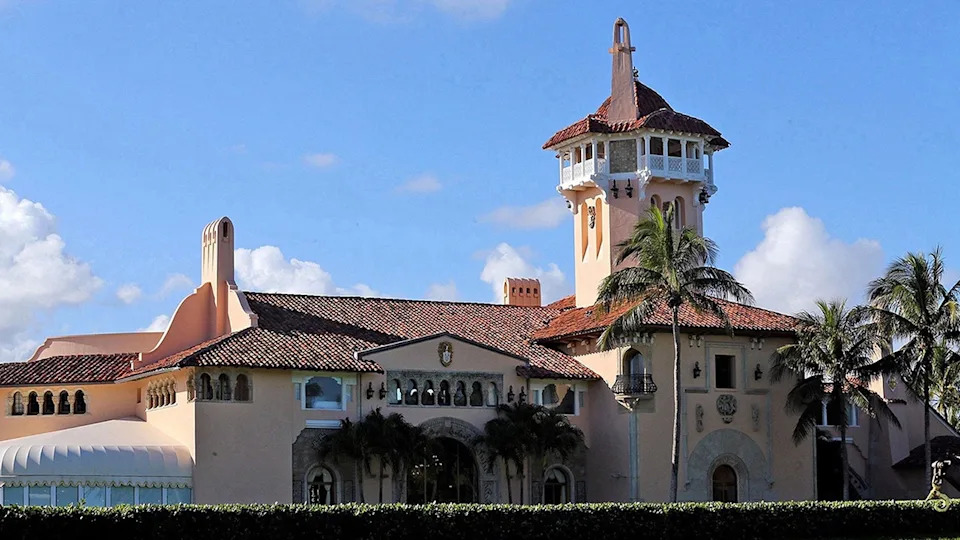 Declassified Emails: FBI Raised Probable‑Cause Concerns Before Mar‑a‑Lago Raid, DOJ Pushed Ahead - Image 1