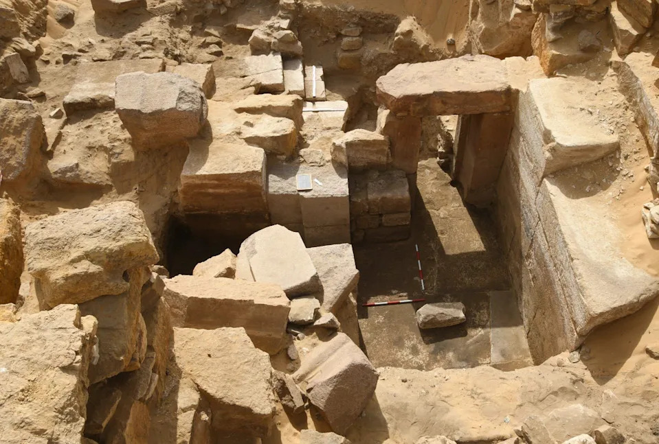 4,500-Year-Old Valley Temple Linked to Niuserre’s Sun Temple of Ra Unearthed Near Cairo - Image 1