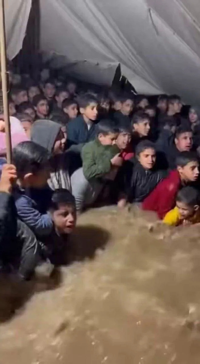 Fact Check: Viral Gaza Flood Videos From December 2025 Are AI-Generated, Not Real Footage - Image 1