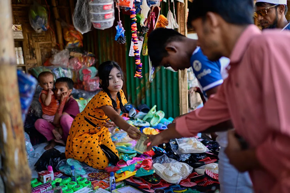Photo Essay: U.S. Aid Cuts Deepen Hardship for Rohingya Children in Bangladesh Camps - Image 3
