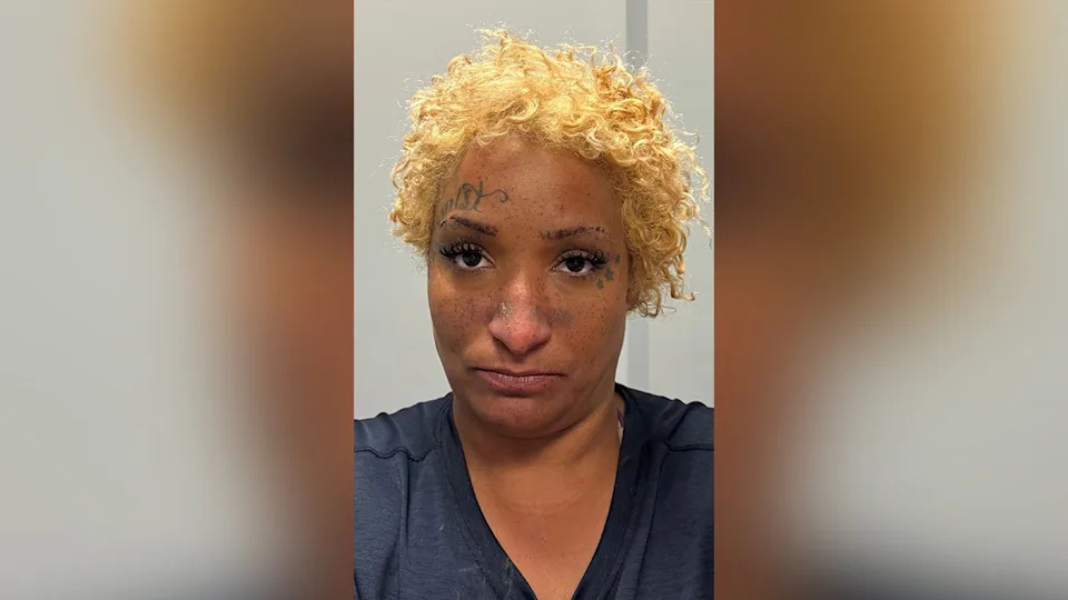 Mississippi Woman Arrested After Customers Find Razor Blades Hidden in Walmart Bread - Image 1
