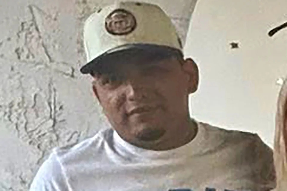 Widow Receives USCIS Approval Letter More Than Two Months After Husband Was Killed in Dallas ICE Shooting - Image 1