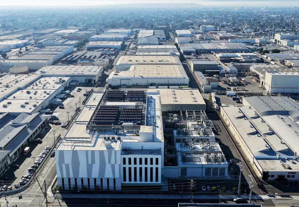 Study: AI Data Centers May Produce More CO2 Than Some Countries — And Use Enormous Amounts Of Water - Image 3