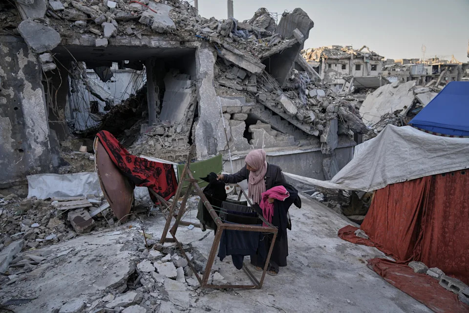 Photo Essay: Gaza Families Rebuild Lives Amid Rubble As Fragile Truce Holds - Image 16