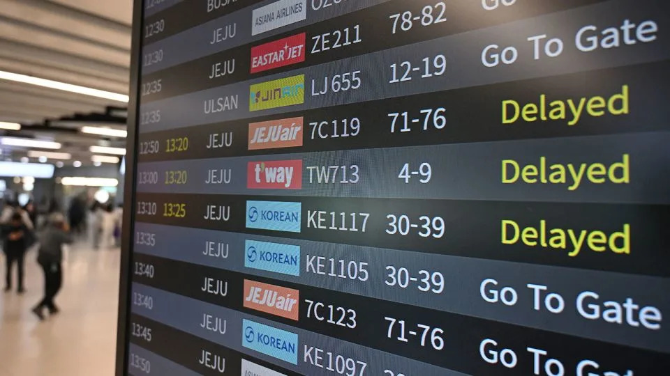 South Korea’s Suneung Fallout: Official Resigns After Controversial English Questions - Image 1