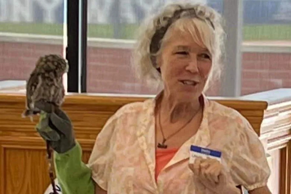 Wildlife Rescuer Receives Double Lung Transplant After Decades of Bird Exposure - Image 5