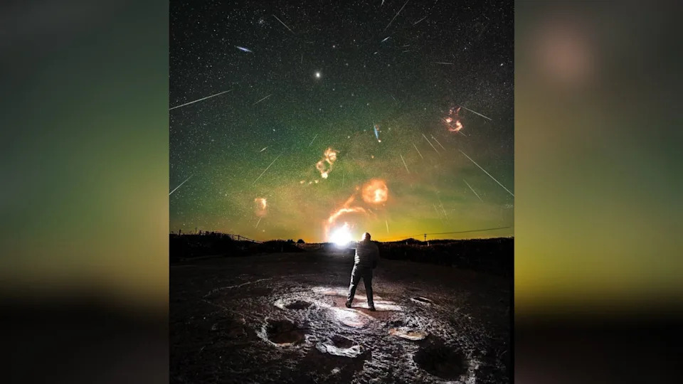 Geminid Meteors Trace Green-Tinged Sky Over Yucatán — Photo Captures Cosmic Show and Paleontological Echoes - Image 1