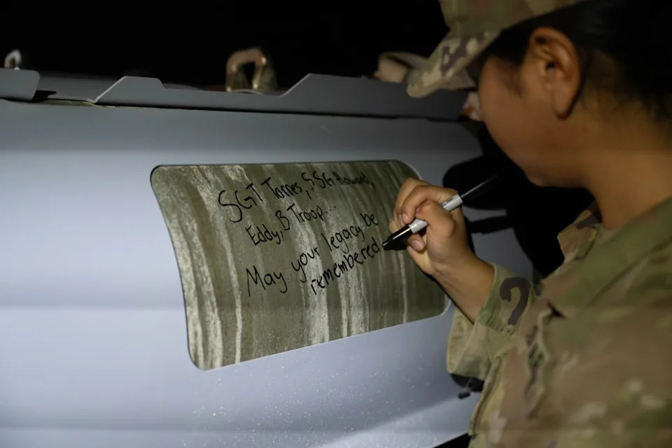 U.S. Launches Airstrikes in Central Syria Against ISIS, Pentagon Says - Image 6