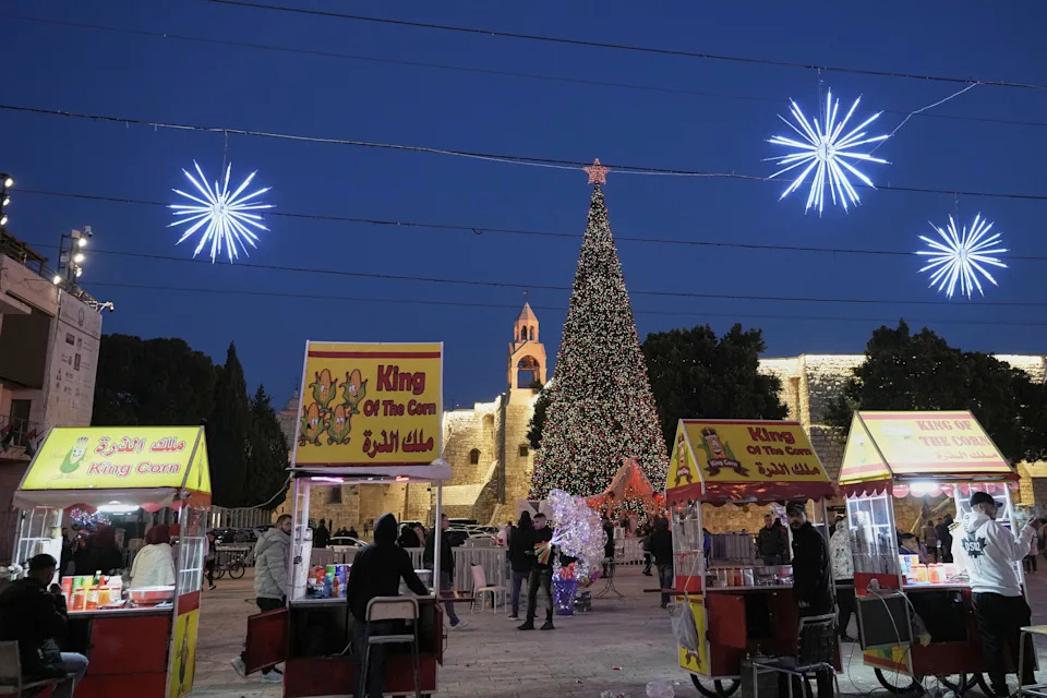 Bethlehem's Christmas Revival: Midnight Mass, Markets and Fragile Hope After Gaza Ceasefire - Image 1