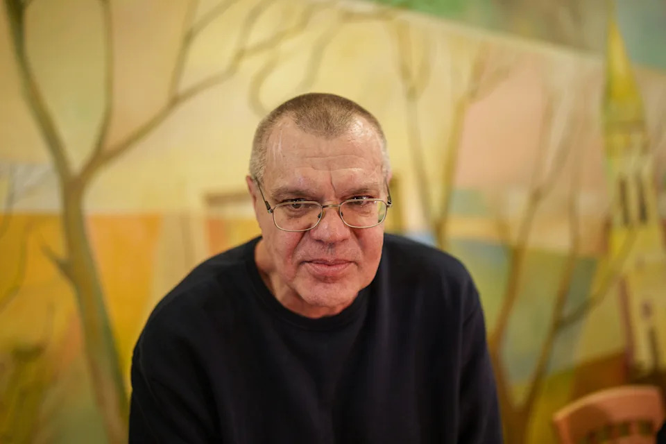 Released Belarusian Prisoners Say Officials Stripped Them Of Passports In Final 'Dirty Trick' - Image 1