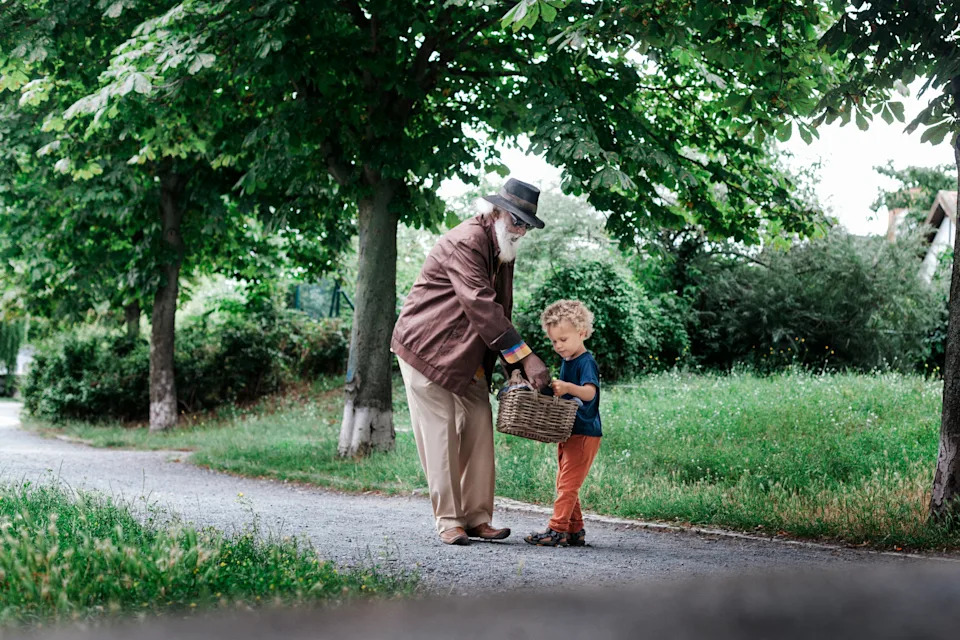 Caregivers Share Early Alzheimer’s Clues They Wish They’d Known Sooner - Image 11