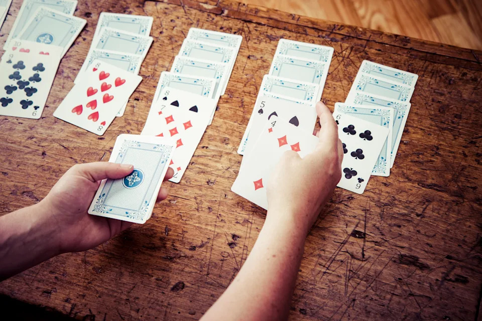 Caregivers Share Early Alzheimer’s Clues They Wish They’d Known Sooner - Image 8