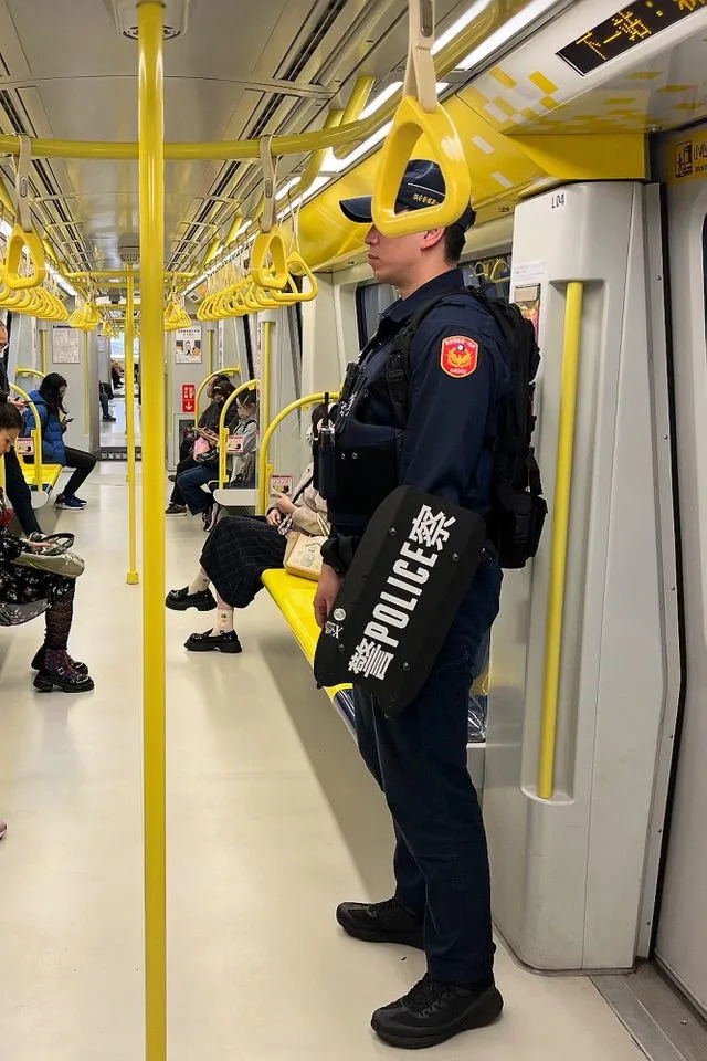 Four Killed, Nine Injured in Taipei Metro Stabbing and Smoke-Bomb Attack — Suspect Dead - Image 2