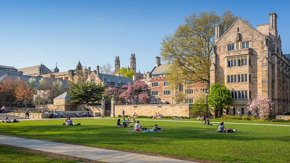 Buckley Institute Says 27 Yale Undergraduate Departments Have No Registered Republican Faculty - Image 2