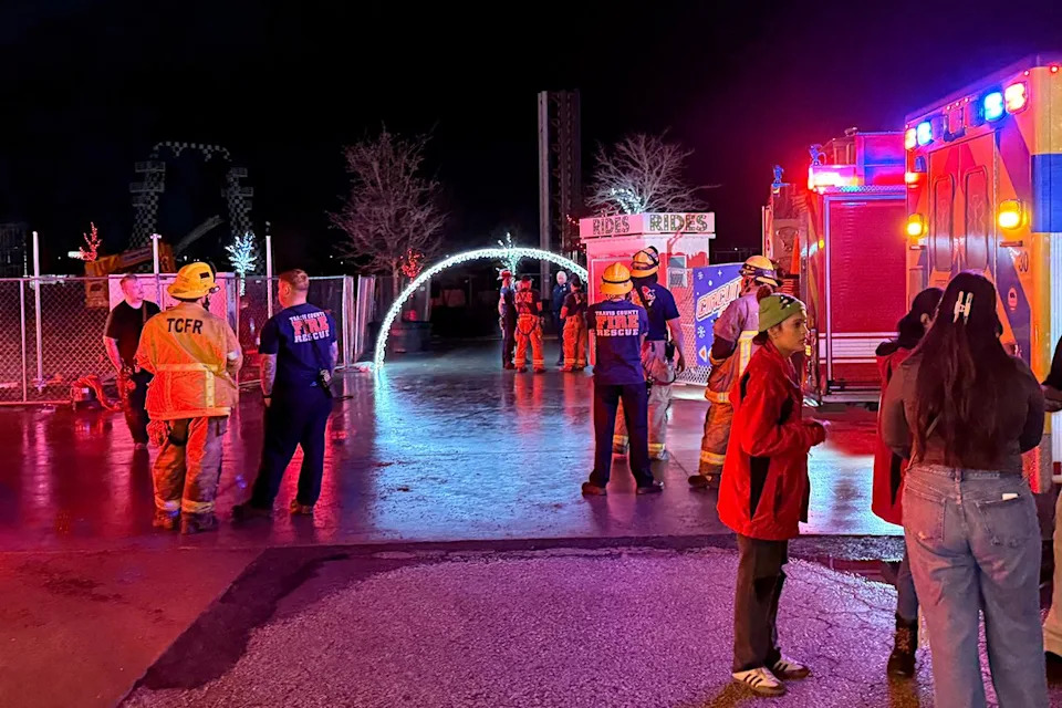 Tilt Coaster Malfunction at COTA Leaves Two Riders Dangling 130 Feet - Image 2