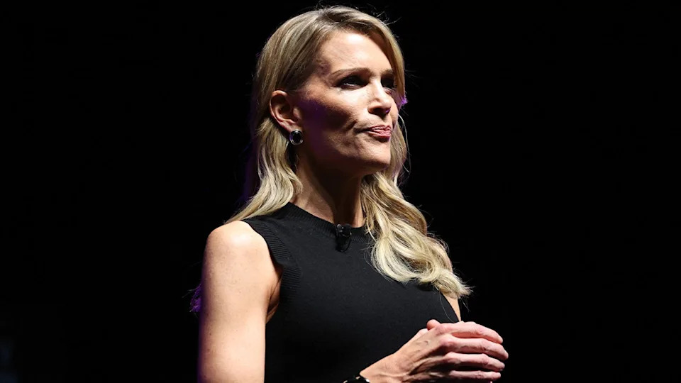 MAGA Rift Erupts at TPUSA’s AmericaFest as Ben Shapiro and Tucker Carlson Clash - Image 1