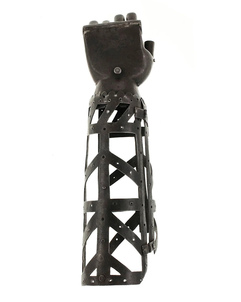 From Saws to ‘Bionic’ Iron Hands: How Renaissance Amputation Reimagined the Human Body - Image 3