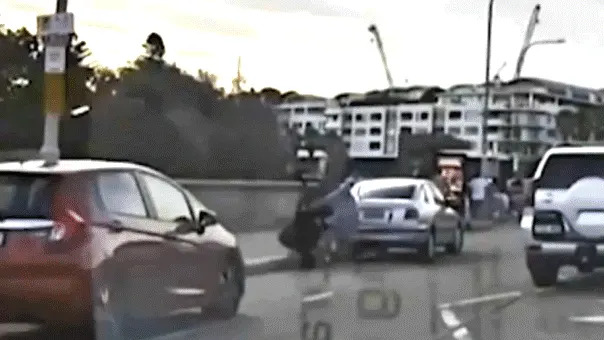 Australia Announces National Gun Buyback and Tougher Hate-Speech Laws After Bondi Beach Attack - Image 1