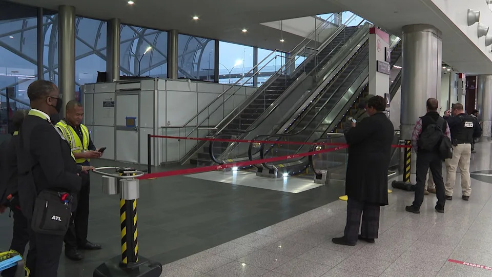 Man Hospitalized After Apparent Self-Inflicted Shooting at Atlanta Airport - Image 1