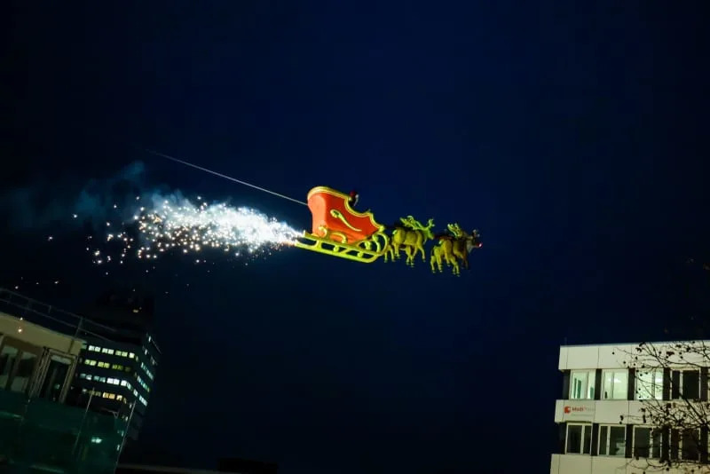 How Santa Could Do It: A Physicist’s Quantum Explanation For The Christmas Miracle - Image 3