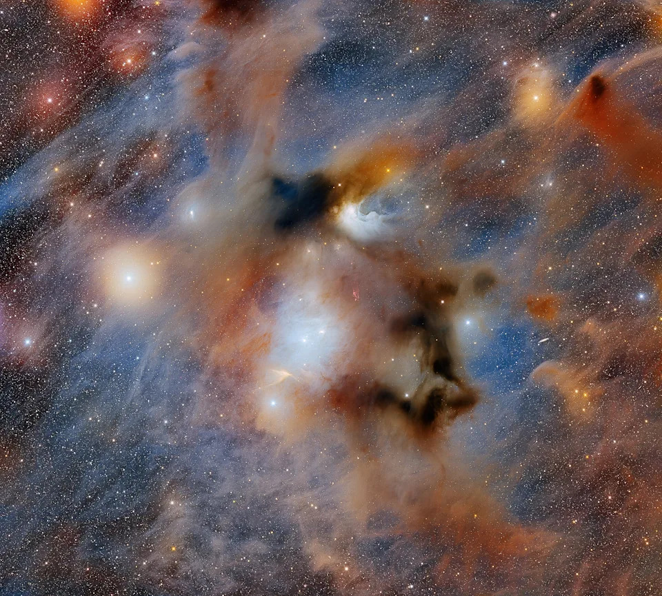 The Best Space Photos of 2025: Breathtaking Views and Major Milestones - Image 4