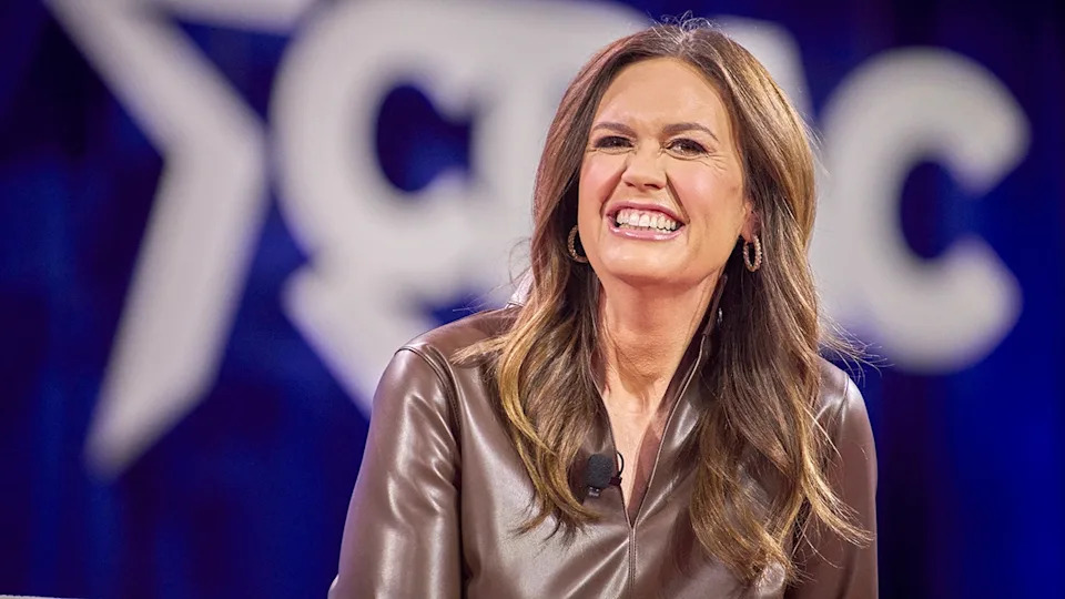 Gov. Sarah Huckabee Sanders Refuses To Reverse Christmas Office Closure: 