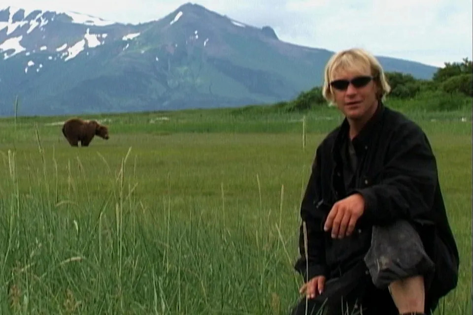 Friend Says She Destroyed Audio of Timothy Treadwell’s Fatal Grizzly Attack — 'It Felt Freeing' - Image 3