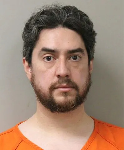 Wisconsin Professor Charged With Killing Pregnant Mistress and Their Unborn Child, Allegedly Set Apartment Ablaze - Image 2