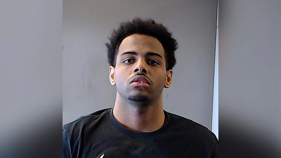 Manhunt Underway After Three 'Dangerous' Inmates Escape DeKalb County Jail Near Atlanta - Image 2