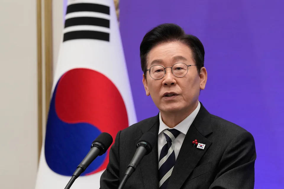 South Korea Approves Law Requiring Special Court Panels for Rebellion Cases After Yoon Trial Complaints - Image 1