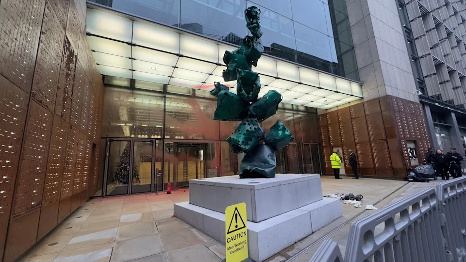 Greta Thunberg Arrested in London While Supporting Hunger-Striking Pro-Palestinian Activists; Group Warns of 'Critical Stage' - Image 2