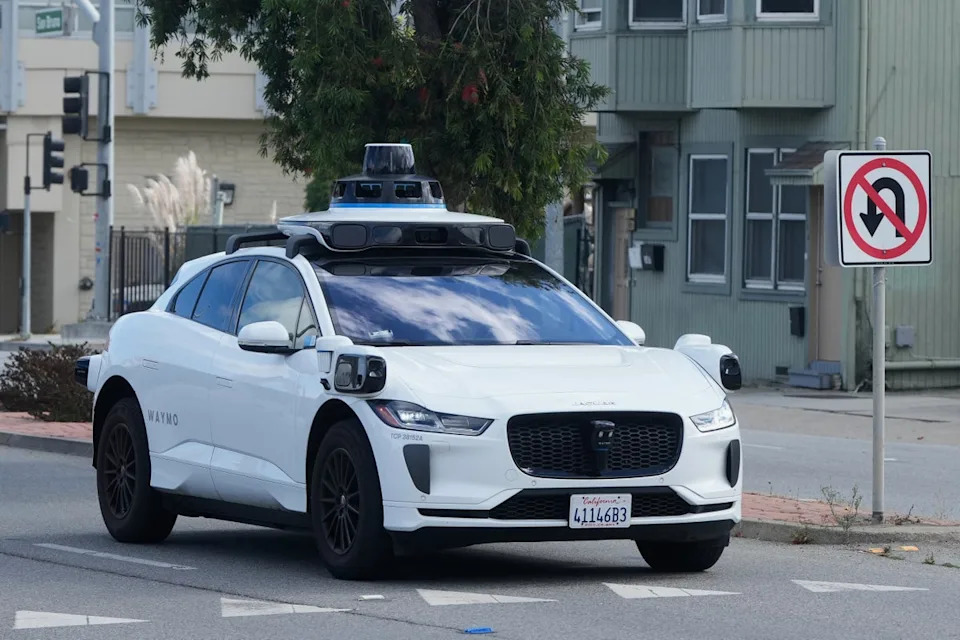 Waymo Sues Santa Monica After City Orders Overnight Shutdown Of Driverless-Car Chargers - Image 1