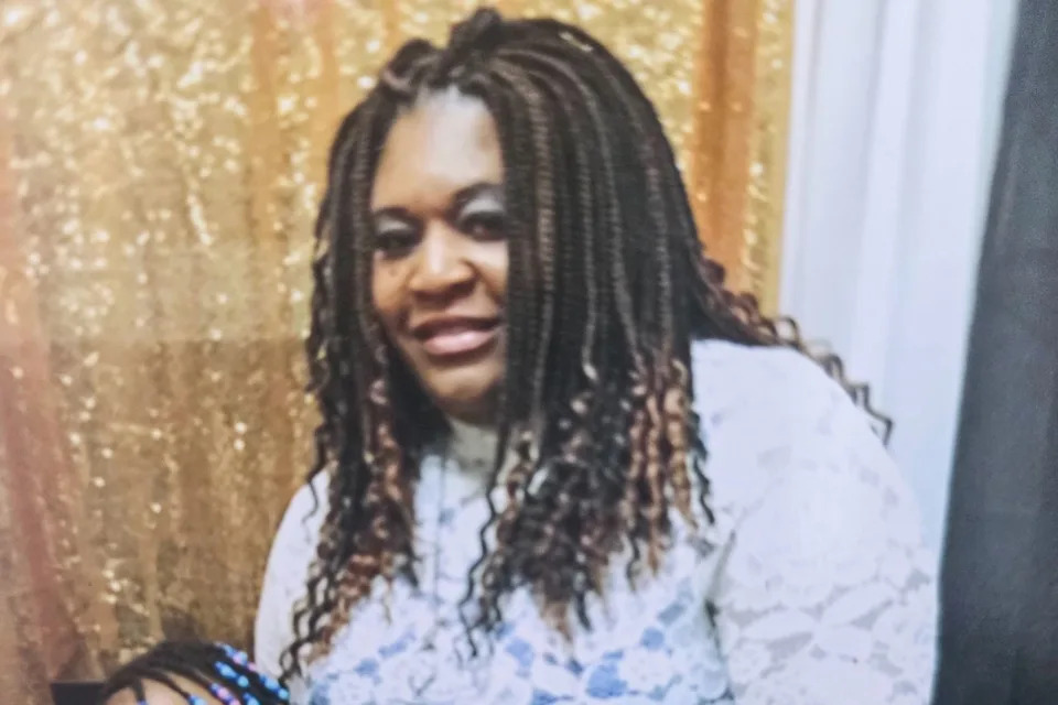 Mom and Beloved Clarksville Crossing Guard Killed in Head-On Crash; Daughter Seriously Injured - Image 1