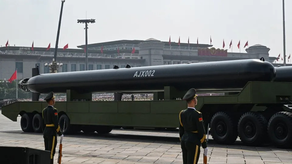 Trump Unveils 'Trump‑Class' Battleships — Could Revive U.S. Naval Power Or Strain It To The Breaking Point - Image 3