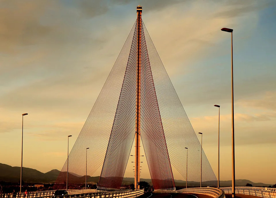 Coroner: British Free‑Climber Lewis Stevenson Died After Falling From Spain’s Tallest Bridge — Ruled Accidental - Image 3