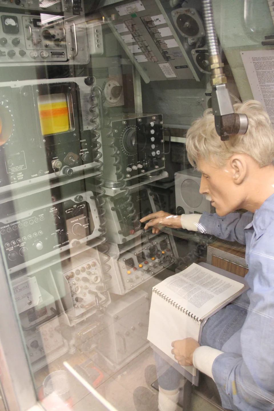 Inside the USS Nautilus: Touring the World's First Nuclear-Powered Submarine - Image 24